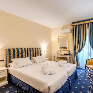 Hotell Napoleon